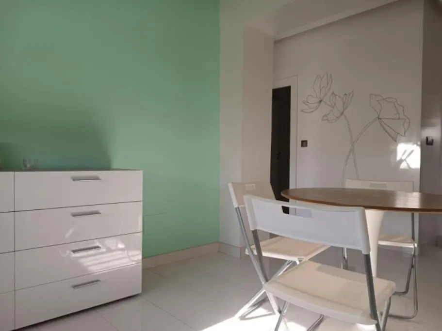 Modern Spacious Apartment In Center Of Malaga Spain