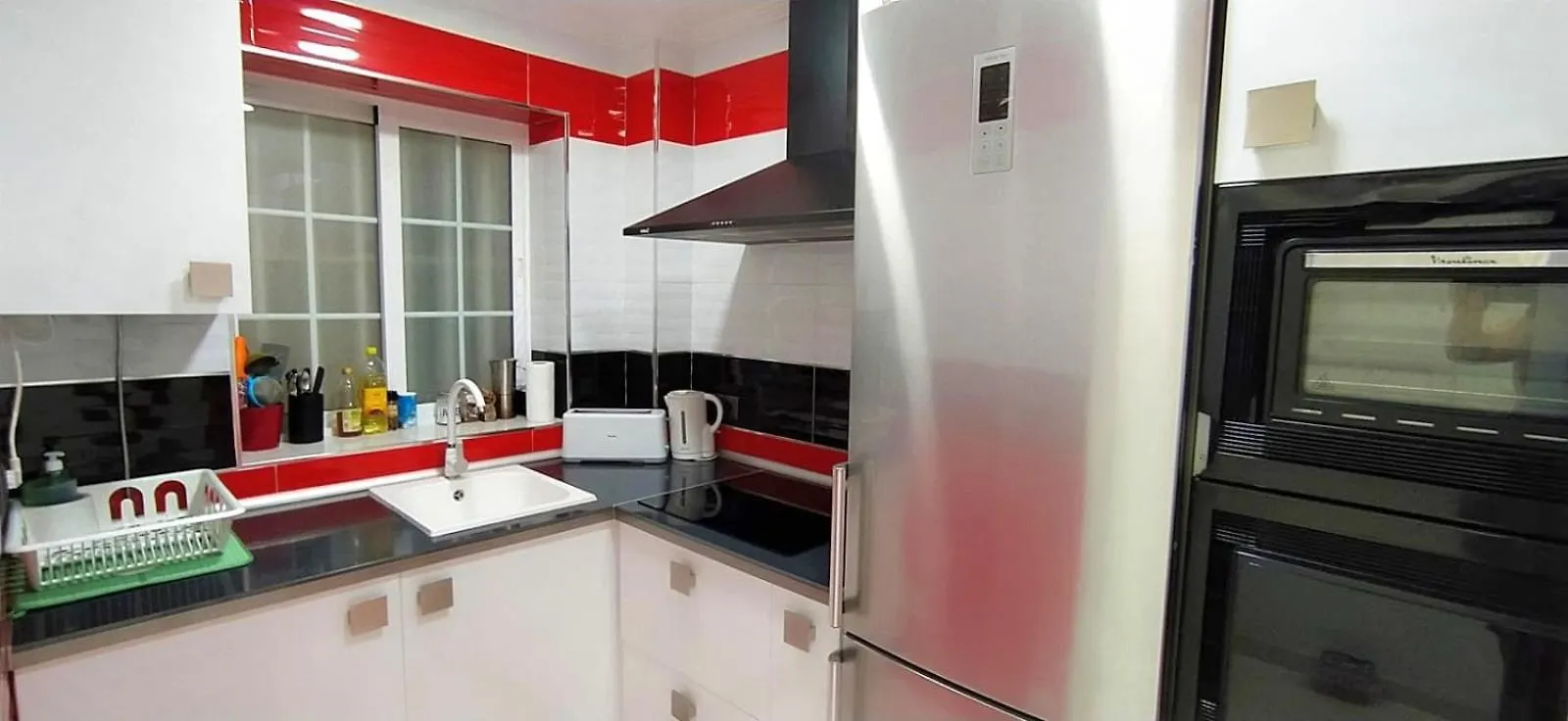 Modern Spacious Apartment In Center Of Malaga