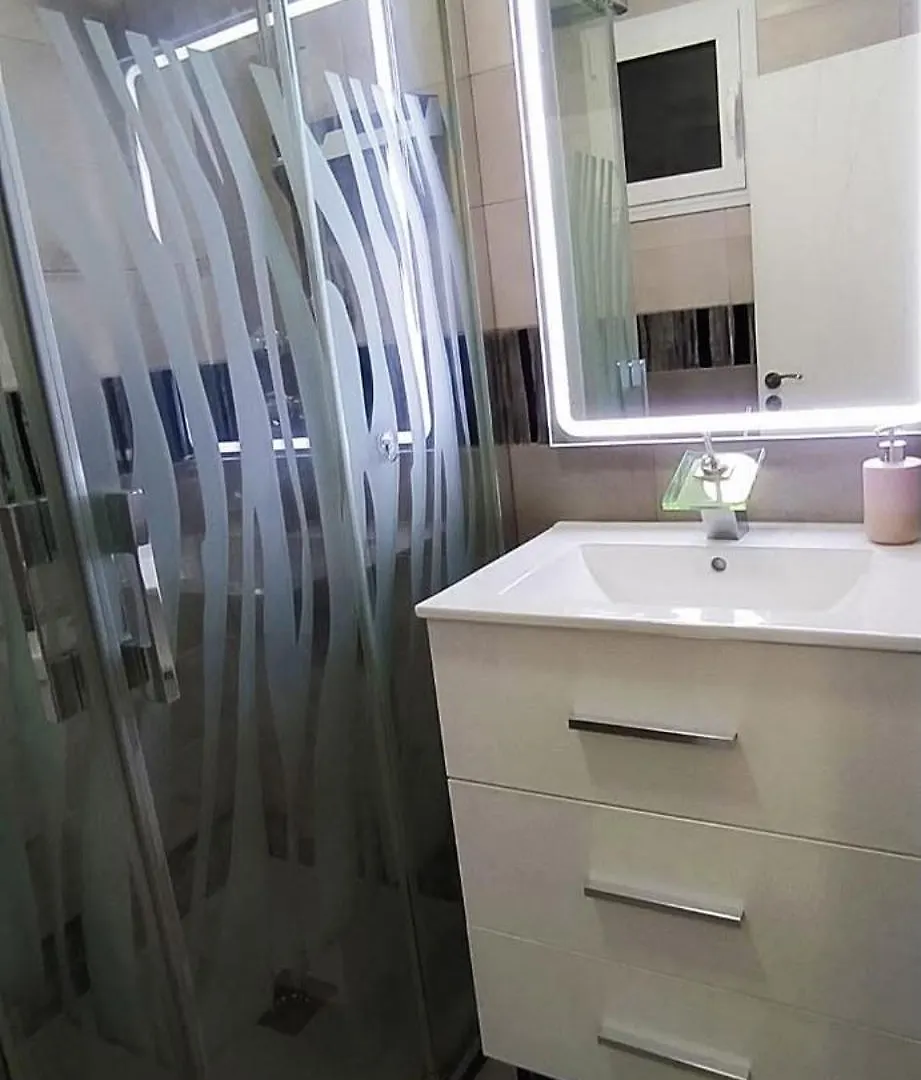 Modern Spacious Apartment In Center Of Malaga