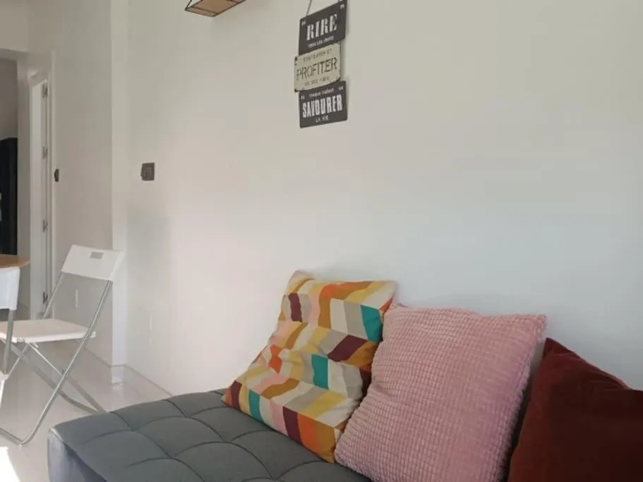 Modern Spacious Apartment In Center Of Malaga